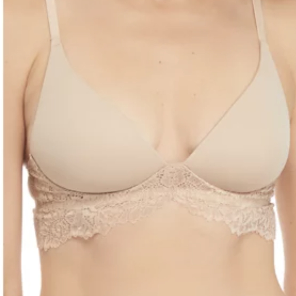 32D Lightly Lined Wirefree Bra